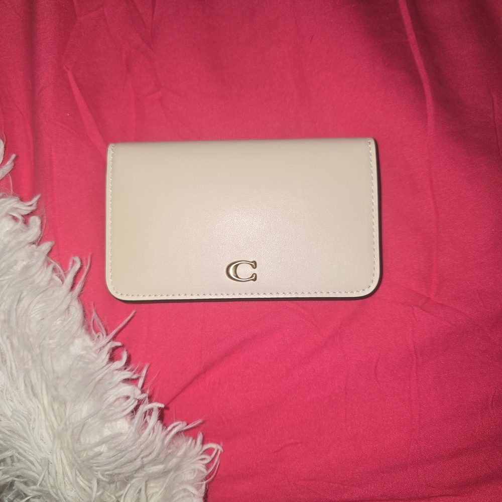 Coach Essential Slim Card Case